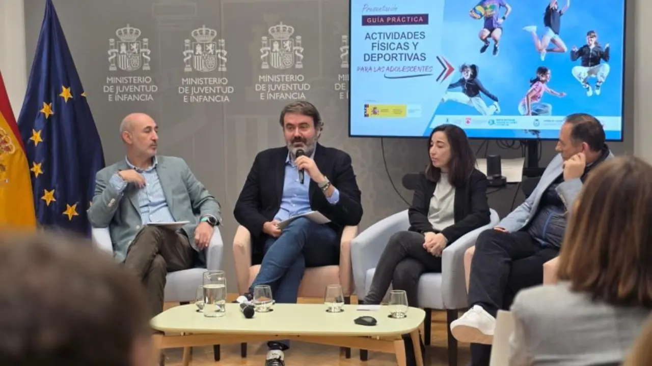 Presentaci&oacute;n de la &ldquo;Gu&iacute;a pr&aacute;ctica: Actividades f&iacute;sicas y deportivas para las adolescentes&rdquo;.